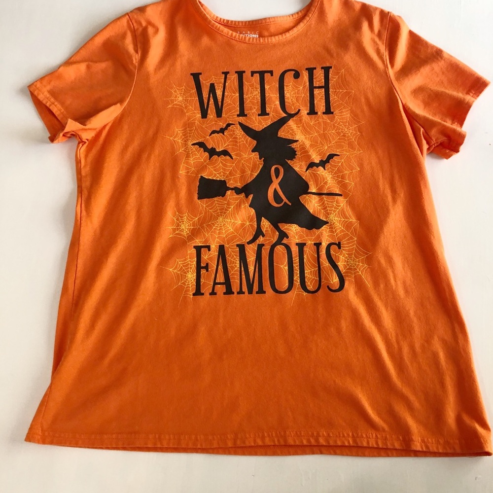 Basic Editions Halloween t-shirt size XL